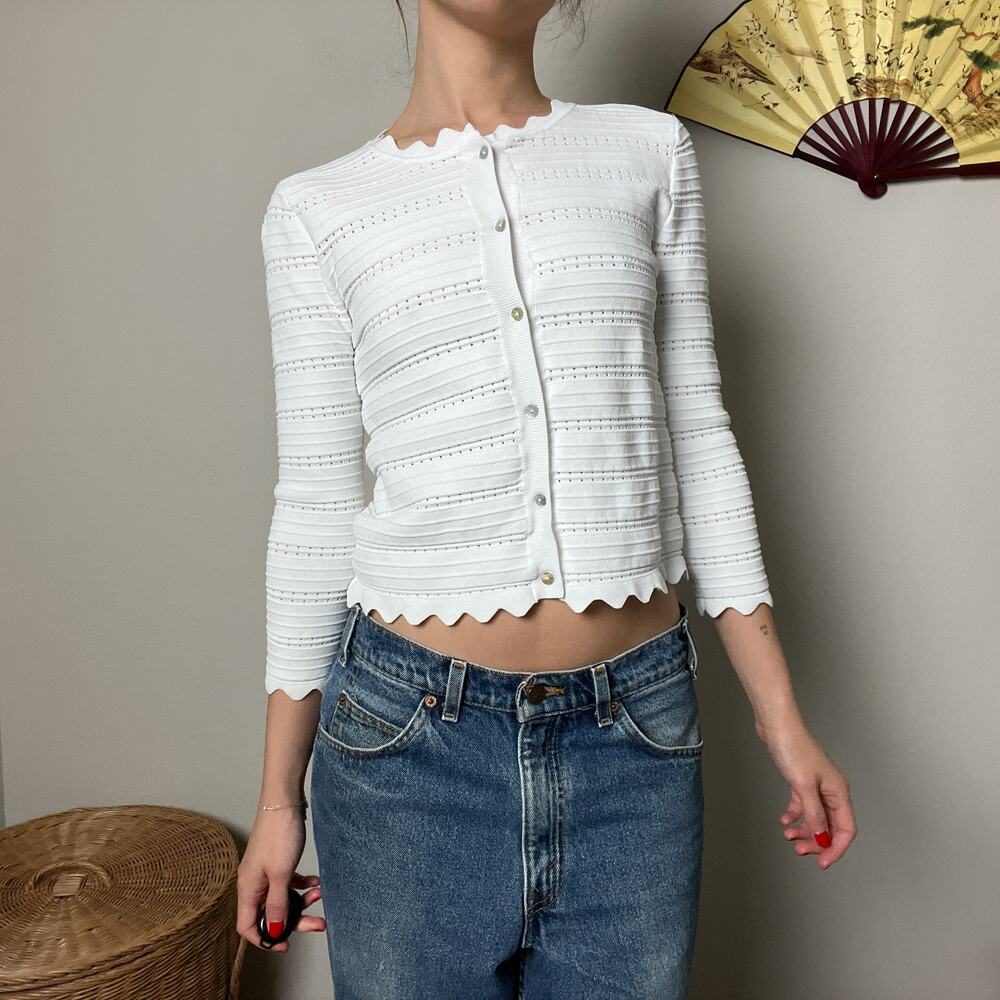 elie tahari white minimalist chic ribbed knit fitted button cardigan top